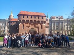 Poznávací zájazd Krakow – Osvienčim z pohľadu deviatakov (16.4.2025)